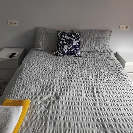Dormitorio Bego Santurtzi Exterior foto