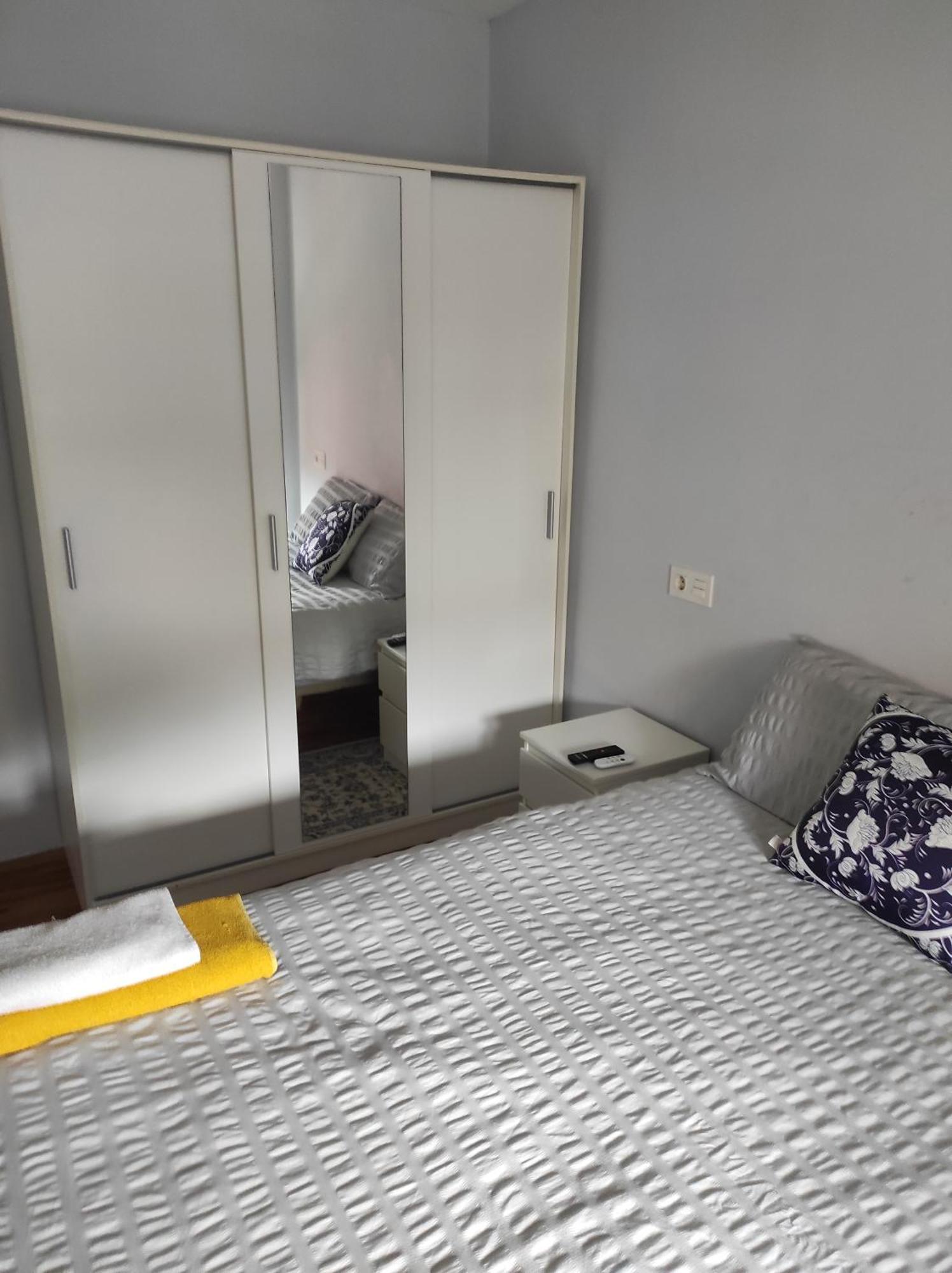 Dormitorio Bego Santurtzi Exterior foto
